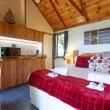 Supacute Character Cottage, Wifi, Sky Tv, Spa Bath, Spa Bath, Dble Kayak And Possibly A Car! Palm Beach Exteriör bild